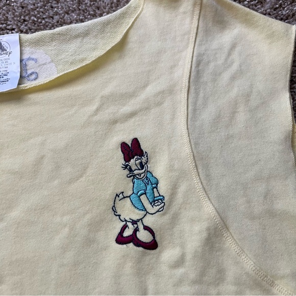 Daisy Duck Disney parks tank Top - Picture 2 of 8